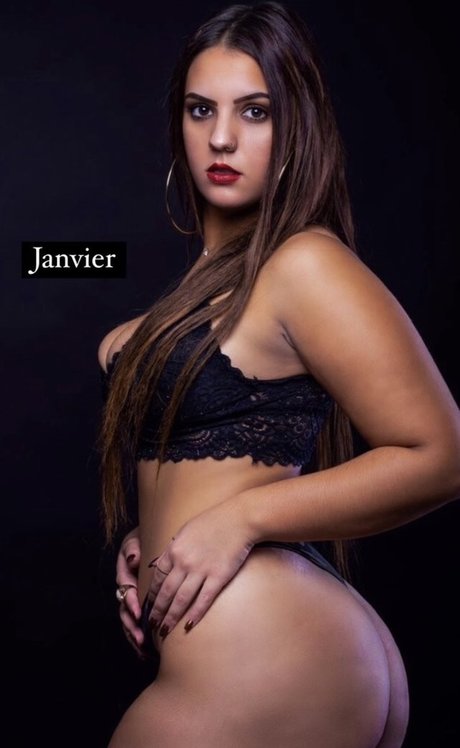 iam elodiebrn pornographische galerie