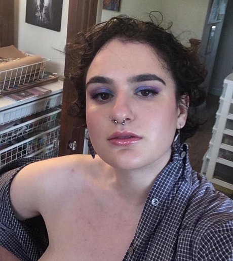 Alida Roos pornostar galerie