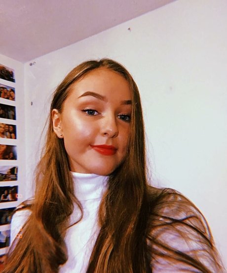 Helayna Birkett schöne sexy fotos