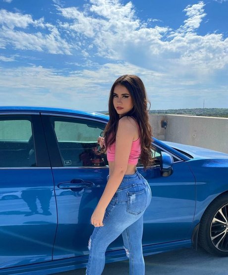 Sarah Urby pornografische galerie