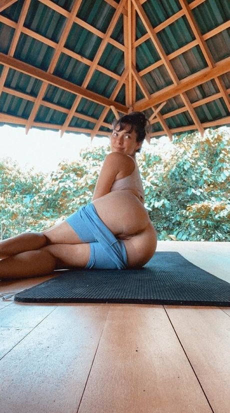 erinashfordofficial top pornostar archiv