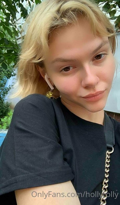 hollyrolly schauspielerin hd archiv