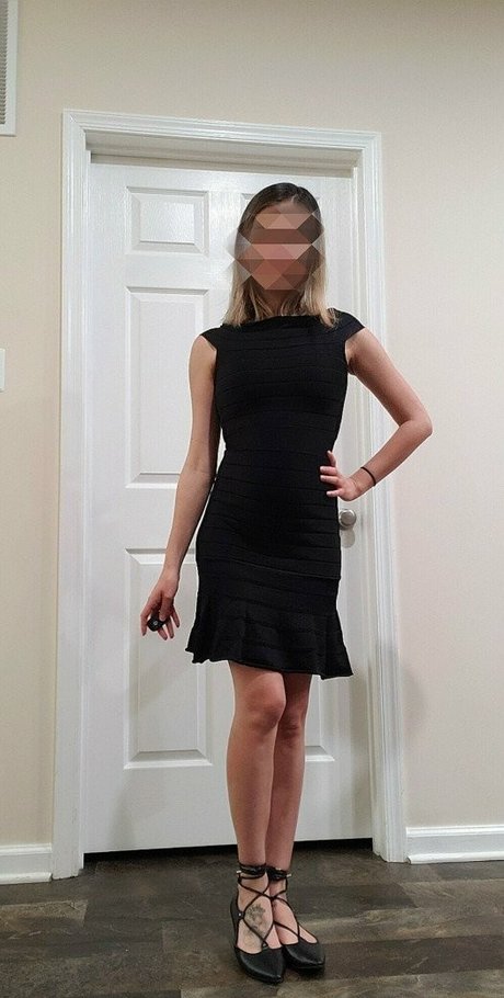 Tiny And Tan model heiße fotos