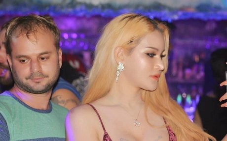 heißeste dicke onlyfans erotische heiße galerien