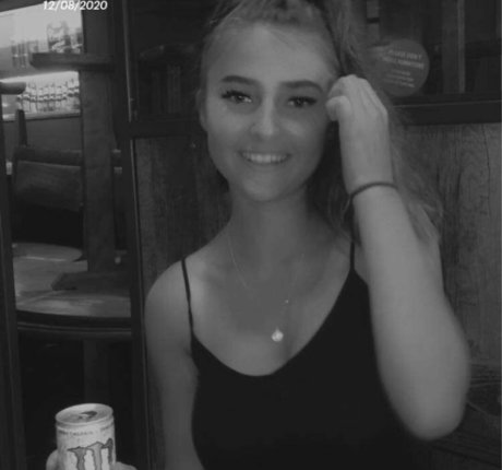 Emizzillo erotische schöne bilder