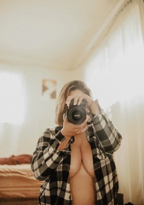 Baddiekazzzy schöne nackt galerien