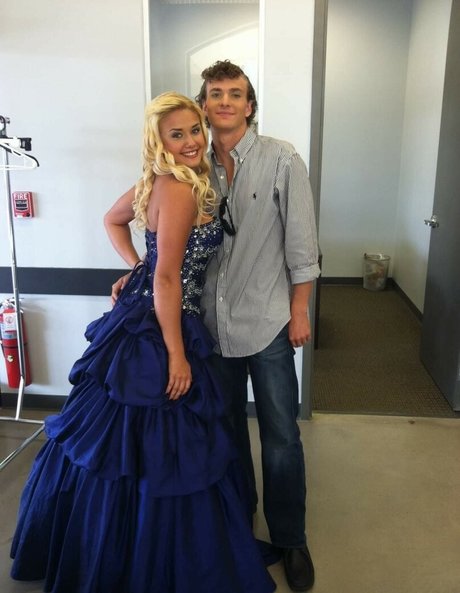 brünette teen onlyfans erotische hd fotos