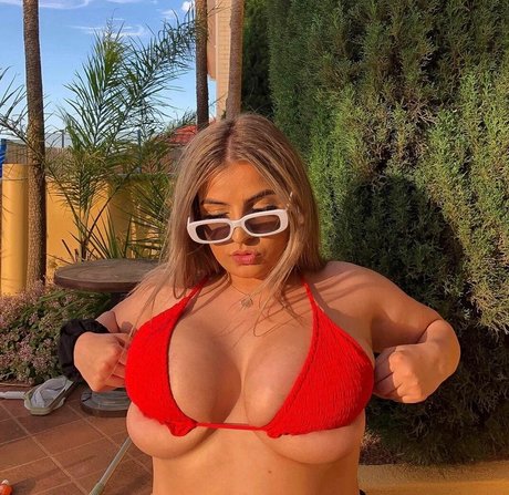 Chloe C hübsche xxx galerien