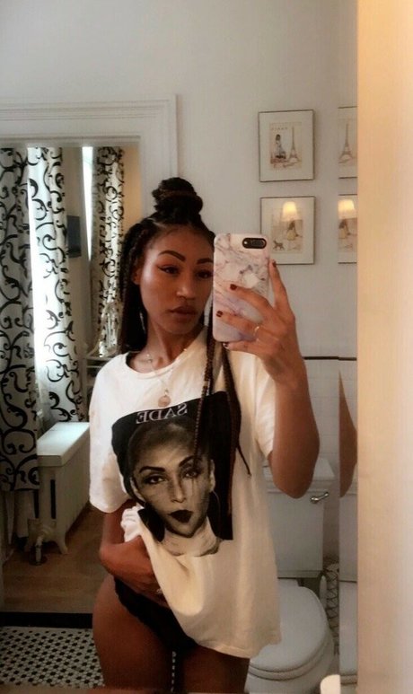 Nia Simone exklusive top archiv