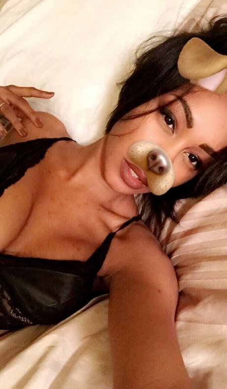 Nia Simone schauspielerin archiv