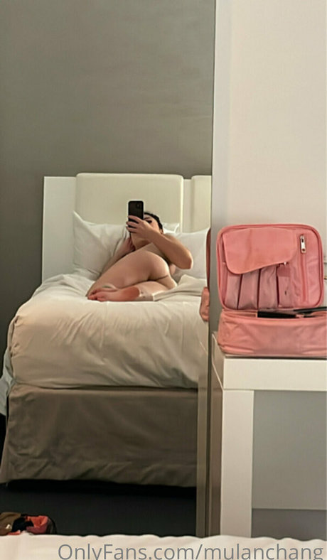 mulanchang nackt exklusive galerie