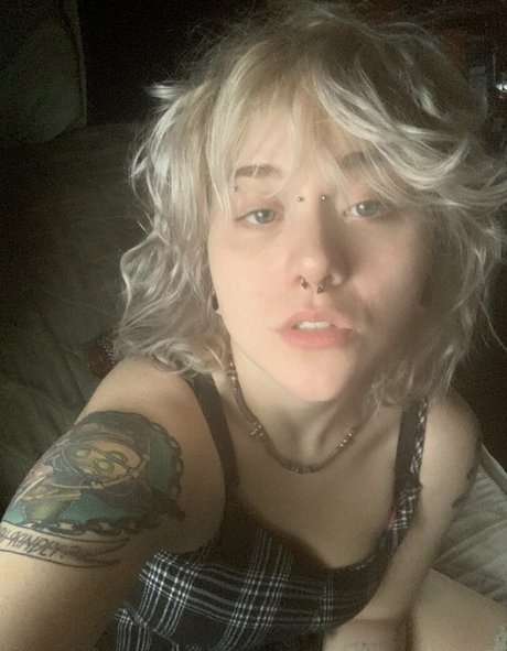 wuvspell nackt hd archiv