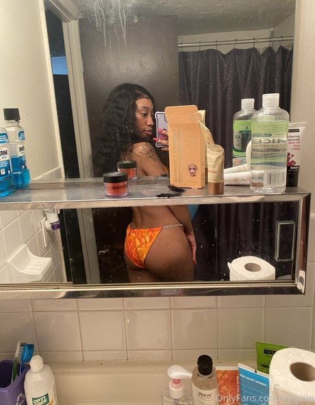 nyquiln schöne pornostar galerie