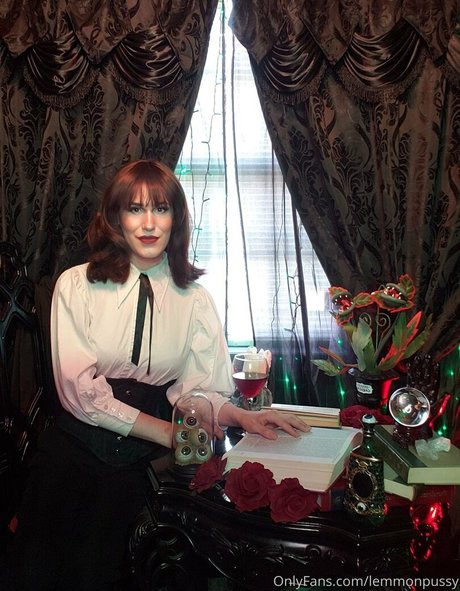lemmonpussy nackt nette galerien