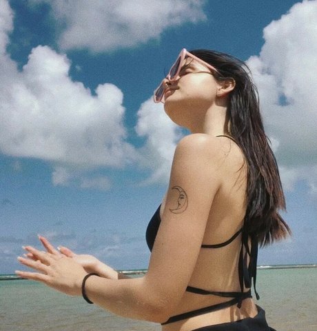 Victoria Ribeiro hd top galerien