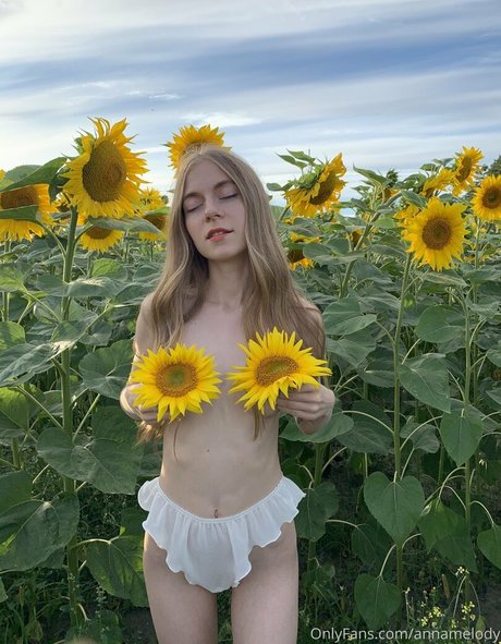 annamelody porno nackte galerie