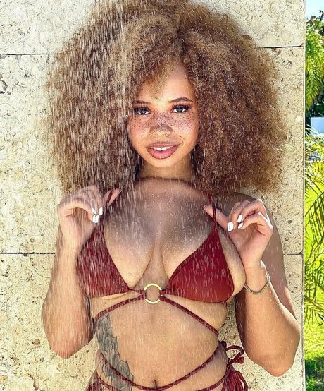 mayaregiii heiße sexy bilder