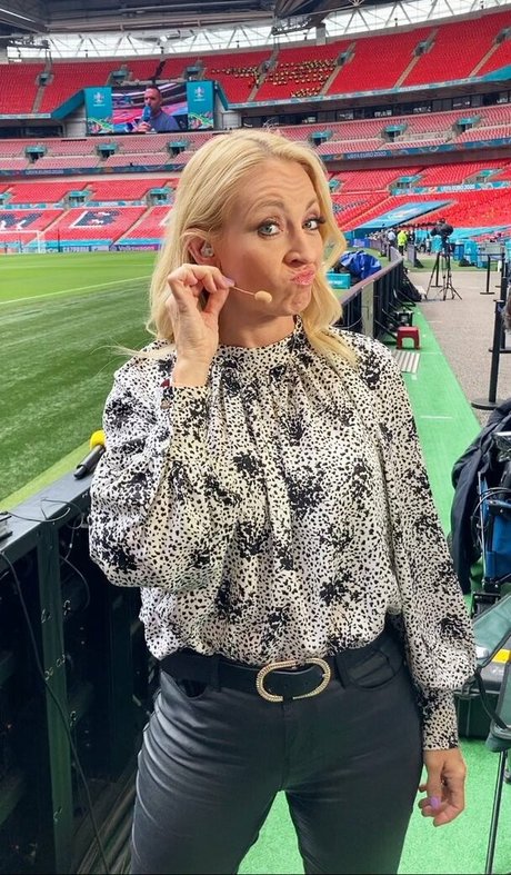 Natalie Pirks exklusive nacktheit foto