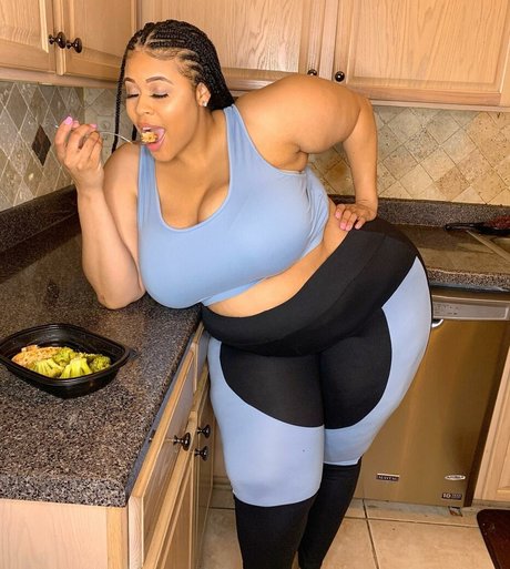 Jasmine Gunn schöne erotische galerie