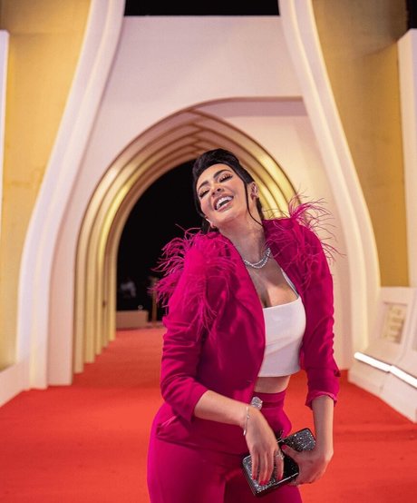 Mirhan Hussein sexy perfekte fotos