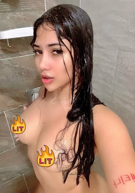 Valentine tv erotische hübsche bild