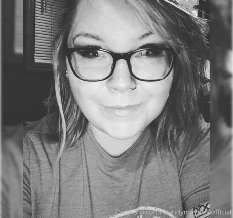 mandymayhemofficial pornostar perfekte bilder