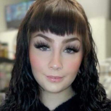 thebustybarista schauspielerin perfekte foto