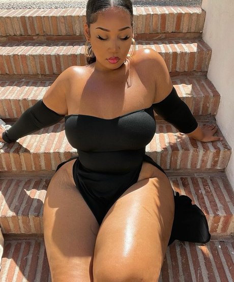 Marie Assie top pornostar foto