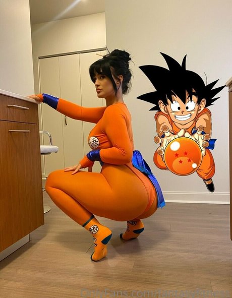 Turkish Chi Chi sexy nackten galerie