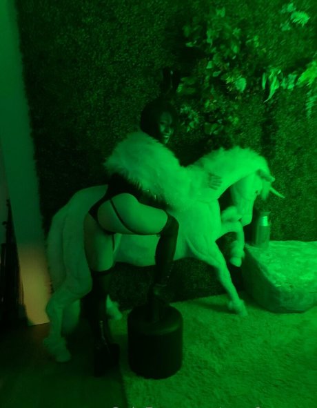 comfyqueen erotische schöne galerien