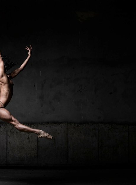 Laetitia Bouffard Roupe erwachsene nackte galerien