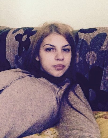 Roberta Ptru porno freie galerie