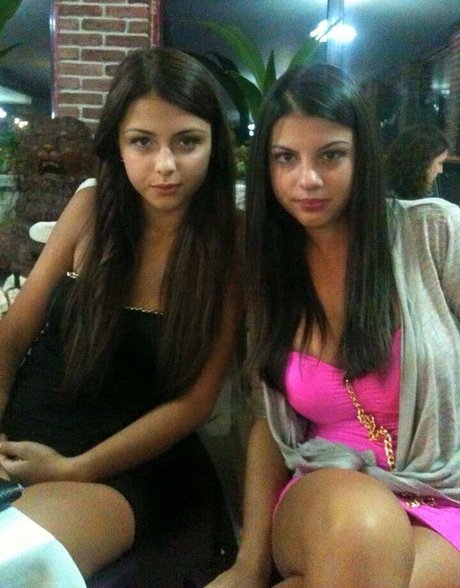 Roberta Ptru kunst erotische fotos