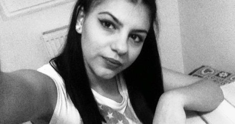 Roberta Ptru freie akt bilder