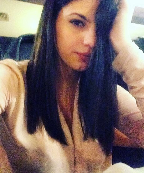 Roberta Ptru top sex bilder