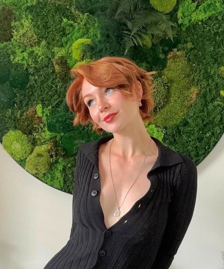 KallMeKris hübsche exklusive fotos