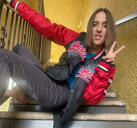 Ashley Victoria Robinson sexy nette archiv