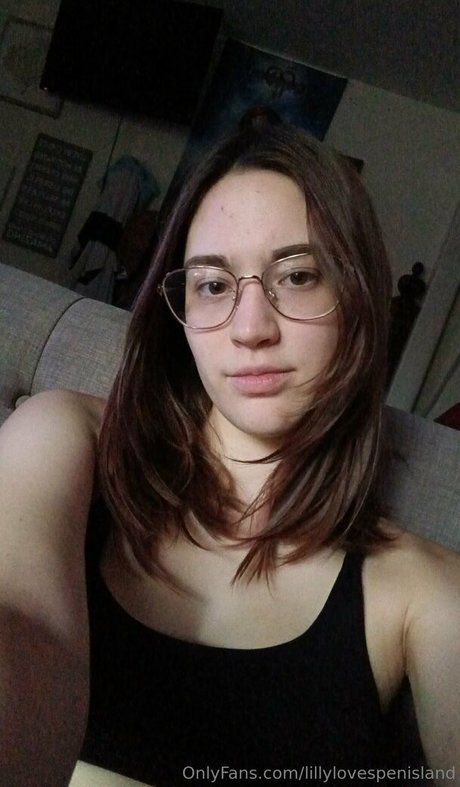 lillylovespenisland erwachsene pornografische foto