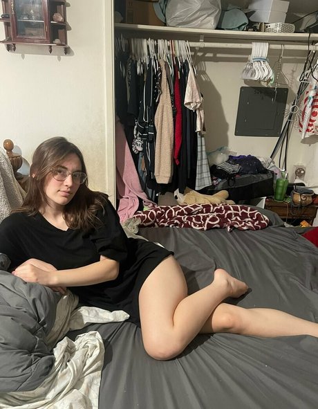 lillylovespenisland heiße sexy galerien