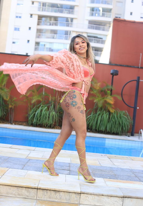 tsalinemonteiro top pornographische foto