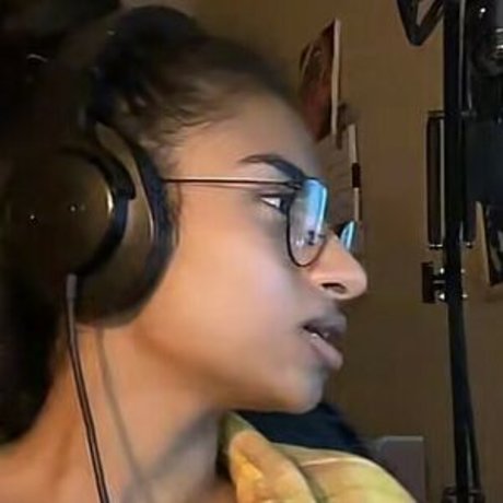 FaZe Kani sexy freie bild