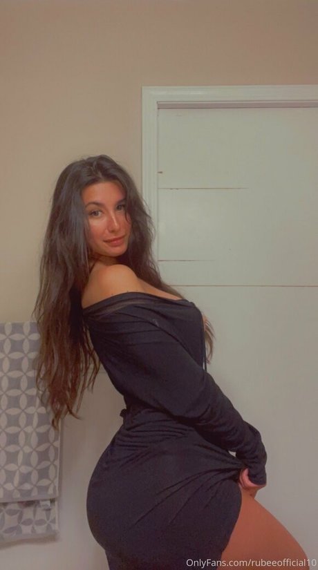 rubeeofficial erotische pornografische galerien