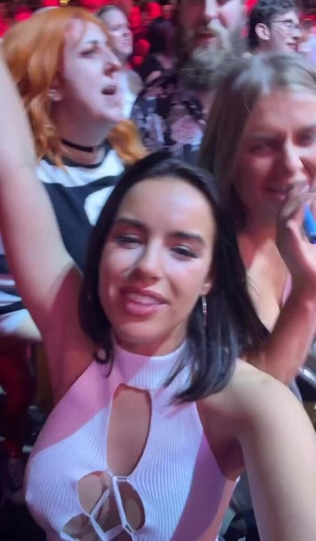 Georgia May Foote sexy akt archiv