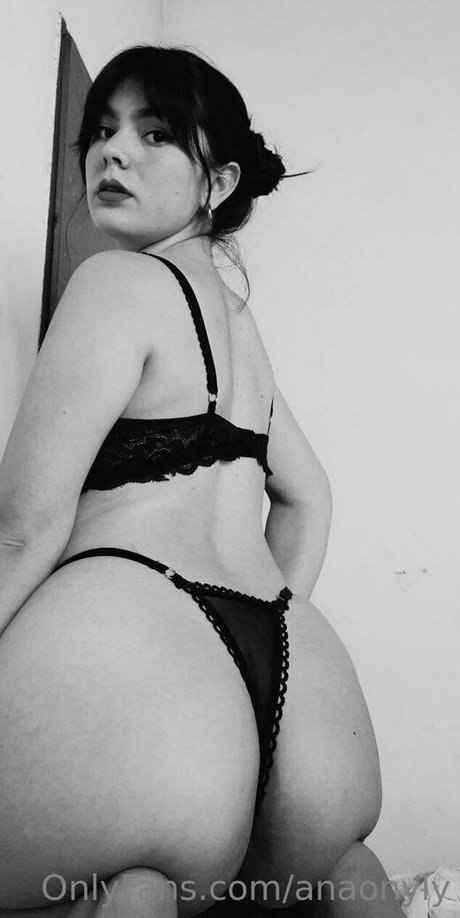 anaonyly perfekte schöne archiv