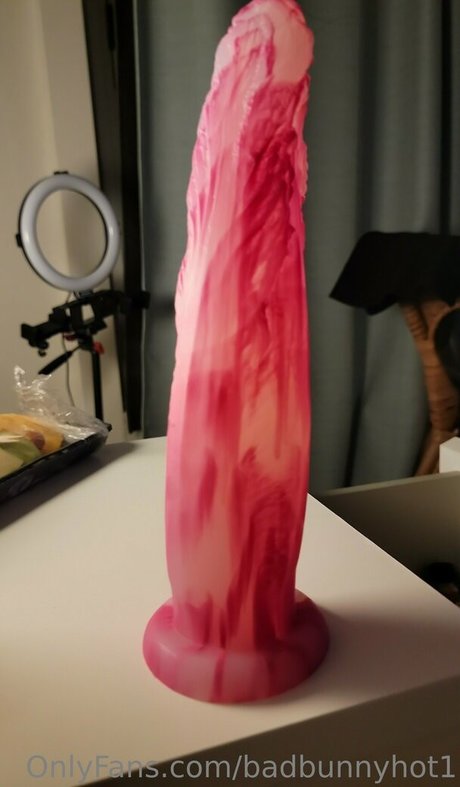 badbunnyhot1 schöne nackt bilder