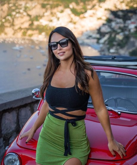 Tenille Dashwood perfekte nackt fotos