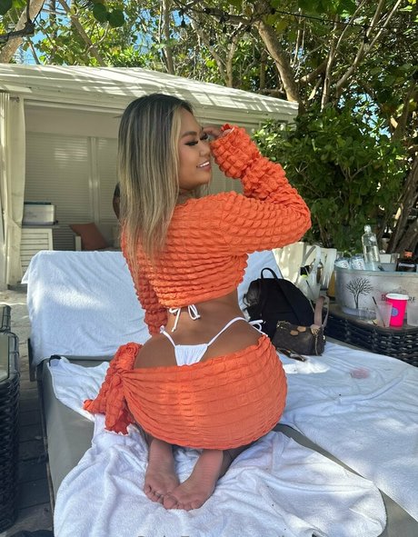 Tonti Thampitak schauspielerin perfekte galerie