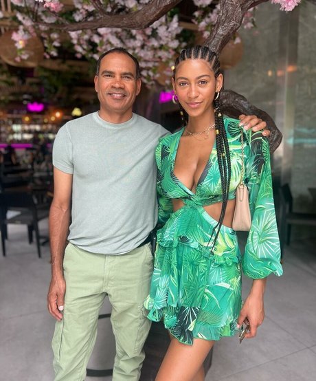 Briana Smith pornostar sex fotos