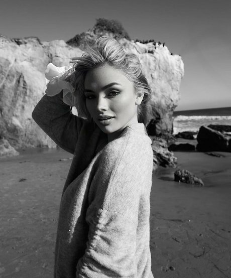 Natalie Alyn Lind top erotische archiv