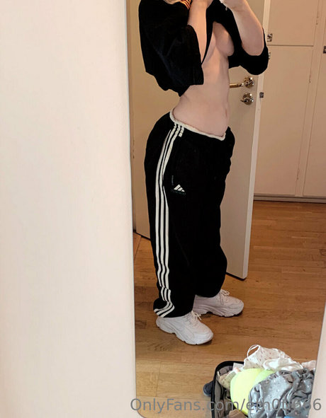 Eth0t 666 xxx nackt bild